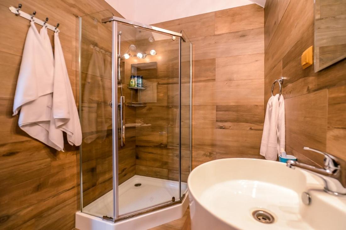 Atrium 24 Suite Sighişoara Eksteriør bilde